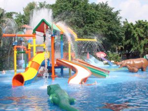 Công viên nước Đầm Sen  4.0 km